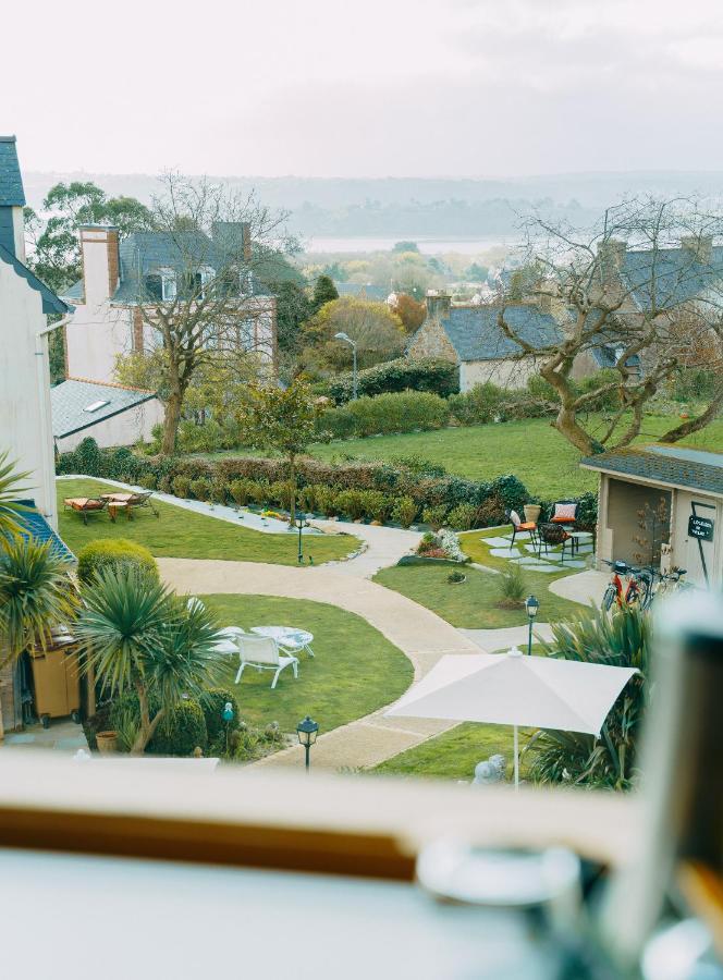 Hotel Les Agapanthes Ploubazlanec Exterior photo